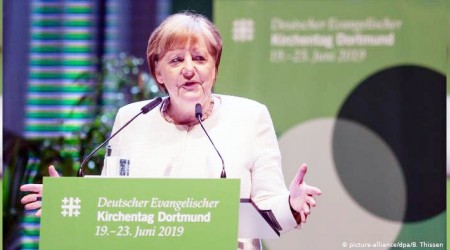 Merkel'den Alman yargsna ar