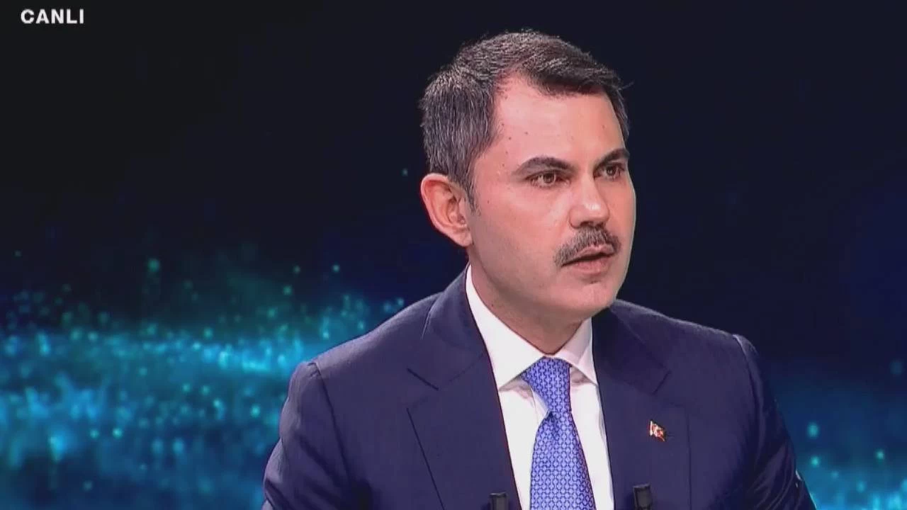 Murat Kurum gaf yapmaya doymuyor:  Ayn� oyunlar�, ayn� tiyatrolar� oynamaya devam ediyoruz