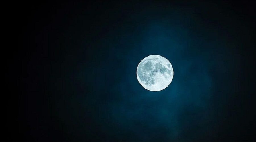 NASA, Ay'a insanlı uçuş planını neden erteledi?