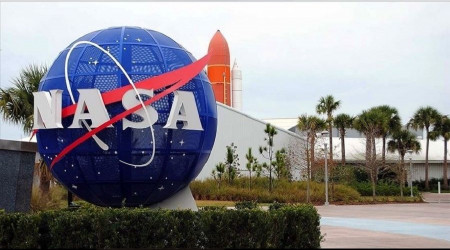 NASA yeni deneyi için uzaya cansýz iki kadýn manken gönderecek