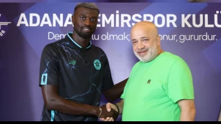 Niang Adana Demirspor'dan ayrılıyor
