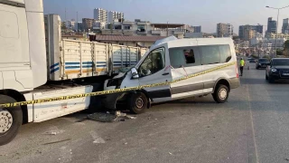 rencileri Mersin'e tatile getiren minibs kaza yapt: 2 l, 10 yaral