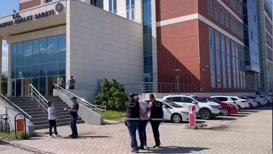 Otel grevlisini darp eden ahs tutukland