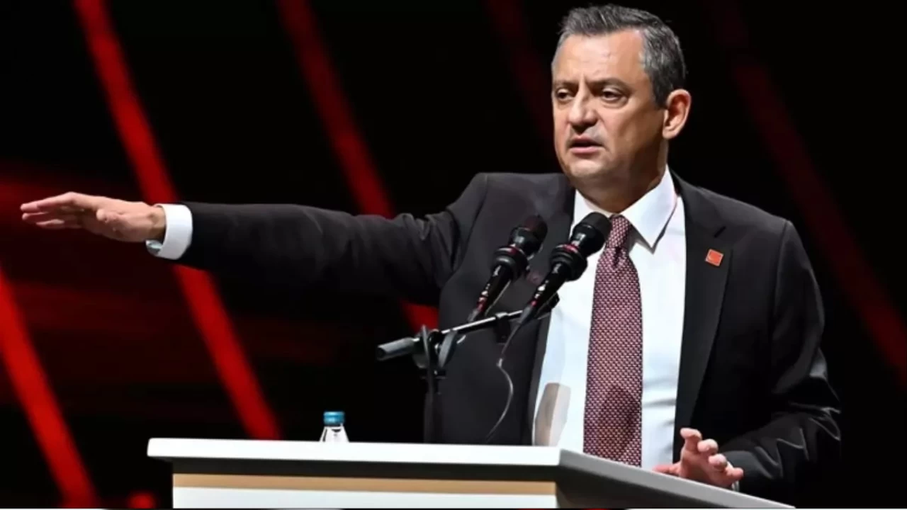 Özel, erken seçim çağrısını yineledi