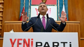 Özgür Özel: "Eski nesil örgütlenmeyi terk ediyoruz"