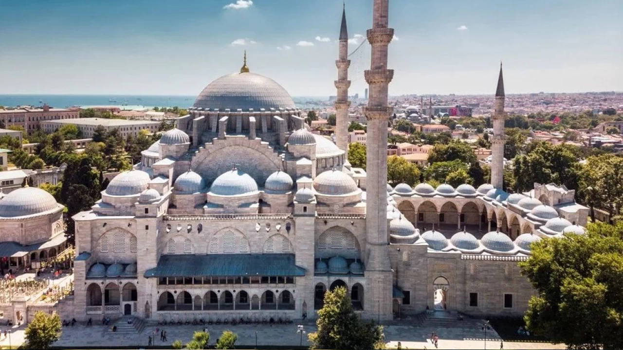Sadeli�in ihti�ama d�n���m�: S�leymaniye Camii