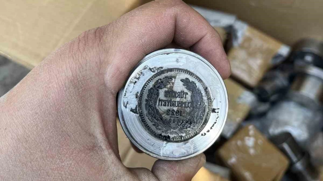 Sahte para matrisleri s�n�rda bulundu