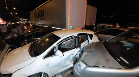 Samsun'daki kazada 23 araç birbirine girdi: 18 yaralı