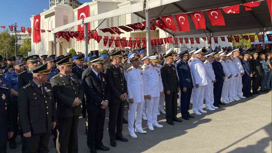 Şehit Enes Bıyık son yolculuğuna uğurlandı