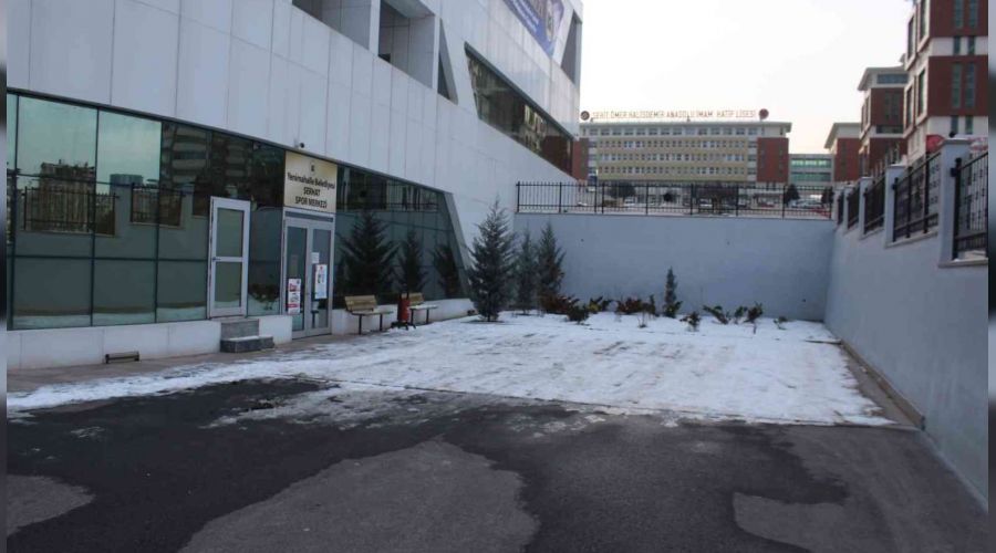 Site yöneticinizi sakın böyle seçmeyin!
