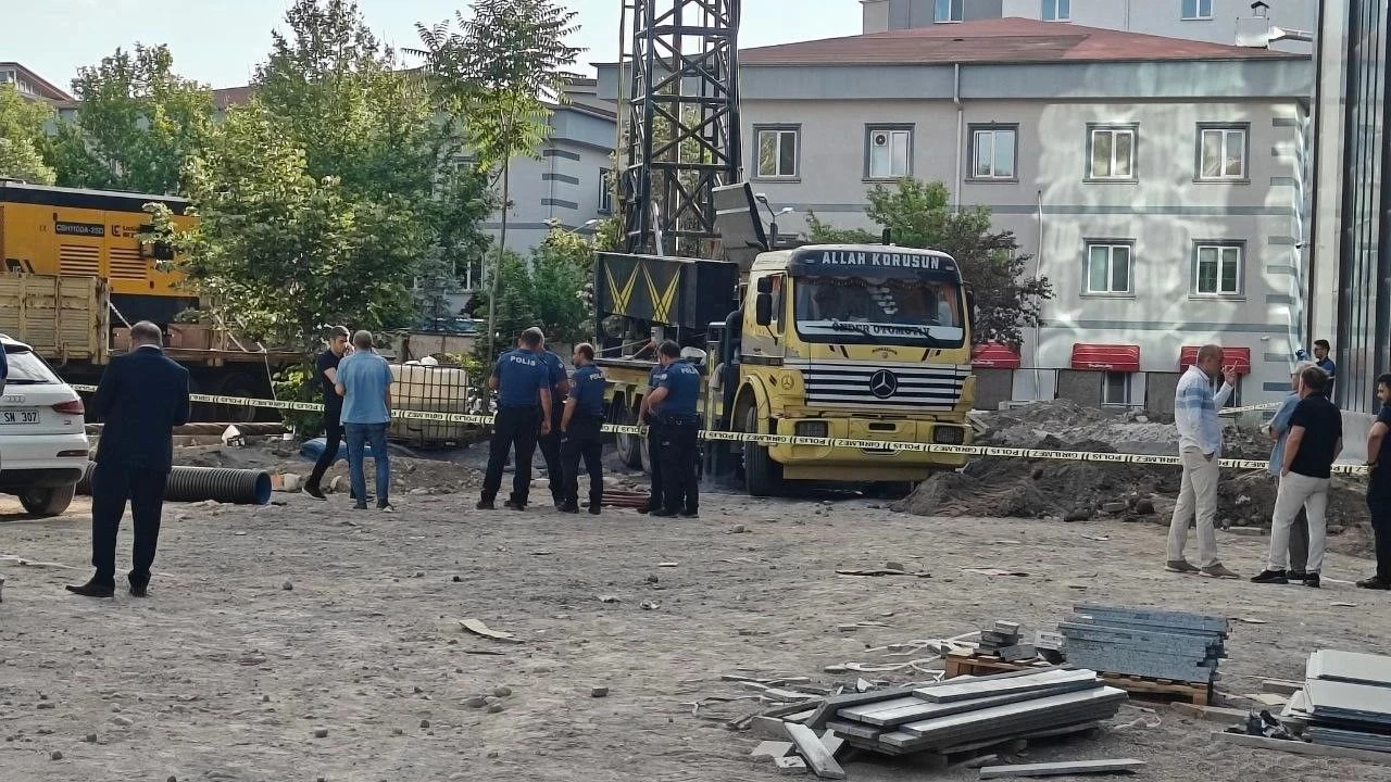 Sondaj kuyusuna düşen işçi hayatını kaybetti