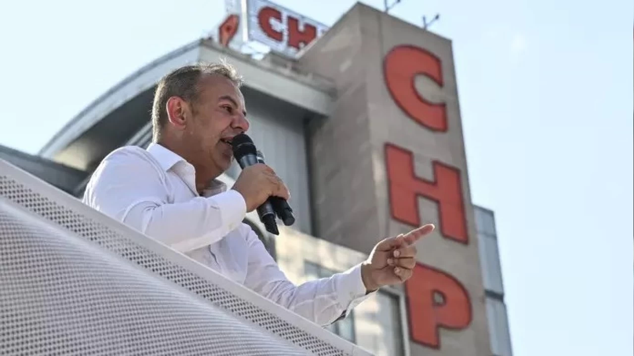 Tanju �zcan CHP'ye geri d�n�yor