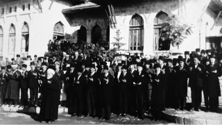 TBMM�nin a��l��� ve �slam alimleri -2-