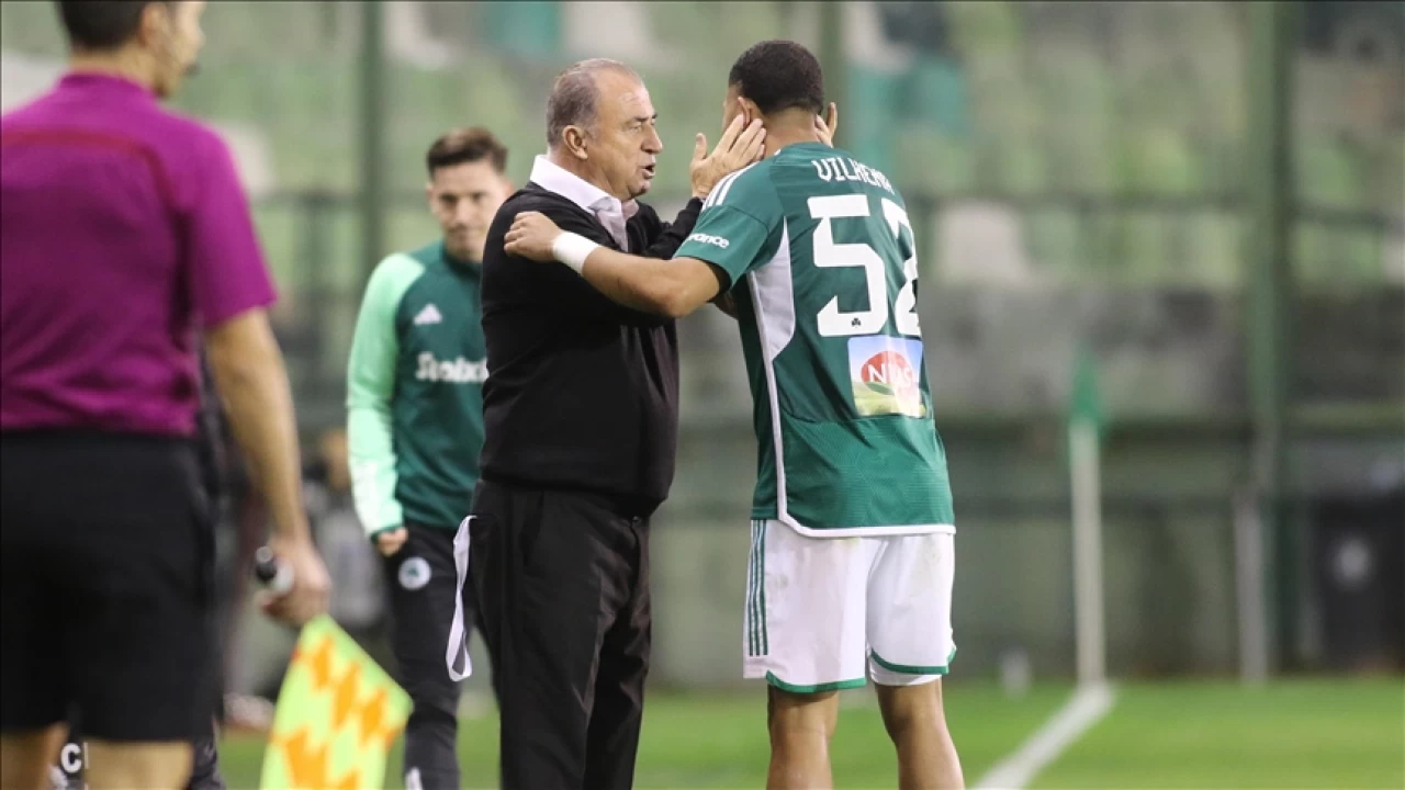 Terim Samet Akaydın'ı istedi