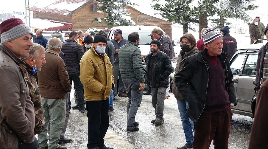 Trabzon'un Barma Yaylasnda ykm gerginlii vard