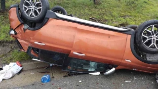 Tuzla'da bayram sabah� feci kaza: 2'si �ocuk 7 ki�i yaral�