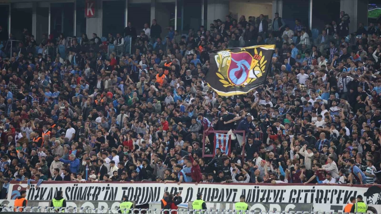 UEFA Gençlik Liginde taraftar rekoru kırıldı