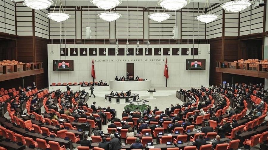 Uzun moladan sonra mesai başlıyor