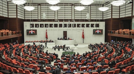 Uzun moladan sonra mesai başlıyor