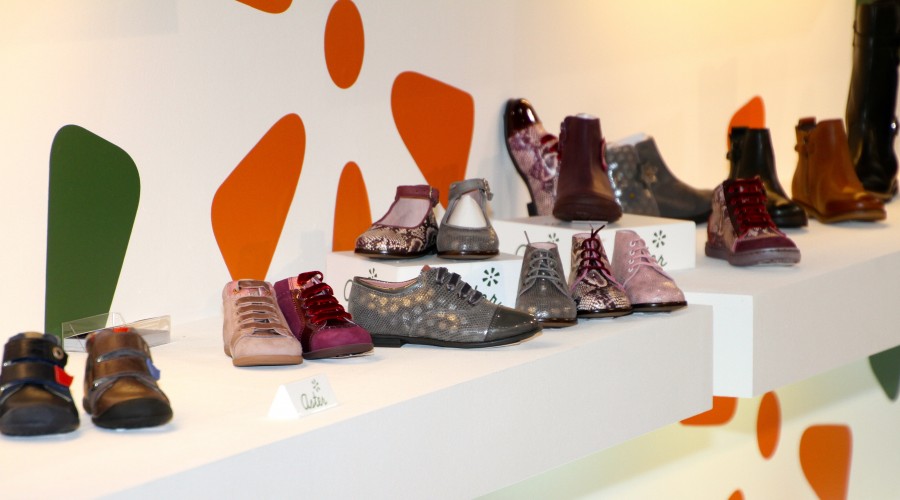 Uzun vadeler ayakkab� sekt�r�n� vuruyor