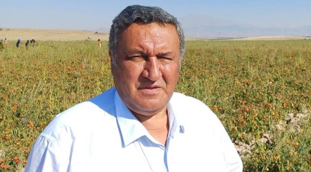 Yabancılara tarım arazilerinin satışının devam ettiğini ifade eden Niğde Milletvekili Ömer Fethi Gürer, yabancıların verimli tarım arazilerine resmen çöktüğünü açıkladı