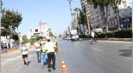 Yaya geçidini kullanmadılar, cezayı yediler
