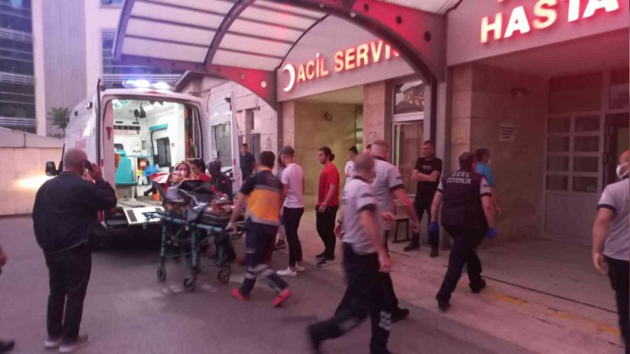 Yengesine merdivende pusu kurup kur�un ya�d�rd�