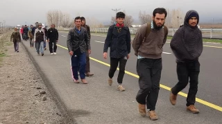 Yerlikaya'dan göçmen sorusu: Bu cesareti nereden buluyorlar