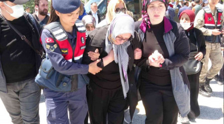 Yüzbaşı son yolculuğuna uğurlandı