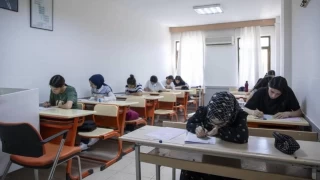 3 milyondan fazla gencin katılacağı bugünkü YKS ilk kez Zagreb'de de yapılacak