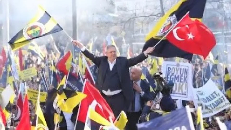 3 Temmuz haf�zas� silinecek mi? Sadettin Saran'�n zor karar�