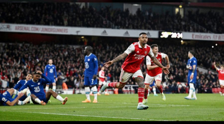 4 hafta sonra kazanan Arsenal liderlie oturdu 