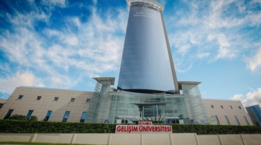 62 programa uluslararası akreditasyon