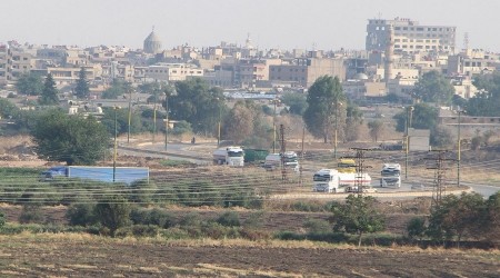 ABD konvoyunun Suriye'deki hareketliliği görüntülendi