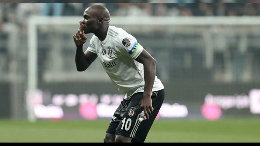 Aboubakar, 25 yıllık rekorun peşinde
