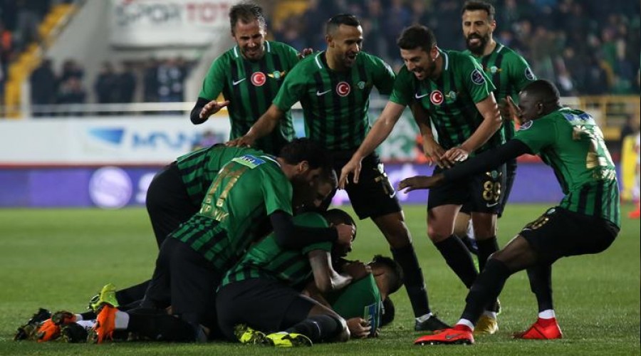 Akhisar, S�per Lig'e tutundu