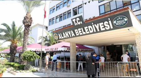 Alanya Belediyesi i merkezi yapacak mteahhit aryor