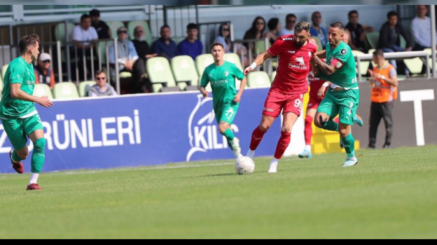 Alt�nordu i�ini zora soktu 