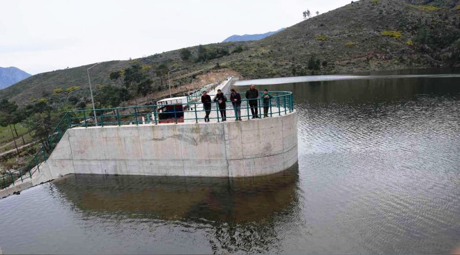 Antalya'da 'dolmaz' denilen baraj taştı
