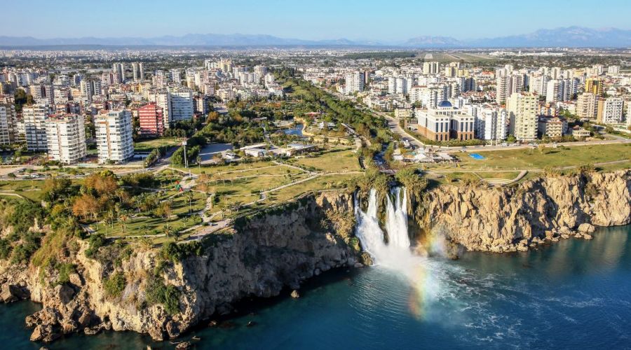 Antalya'da konut satışları düştü