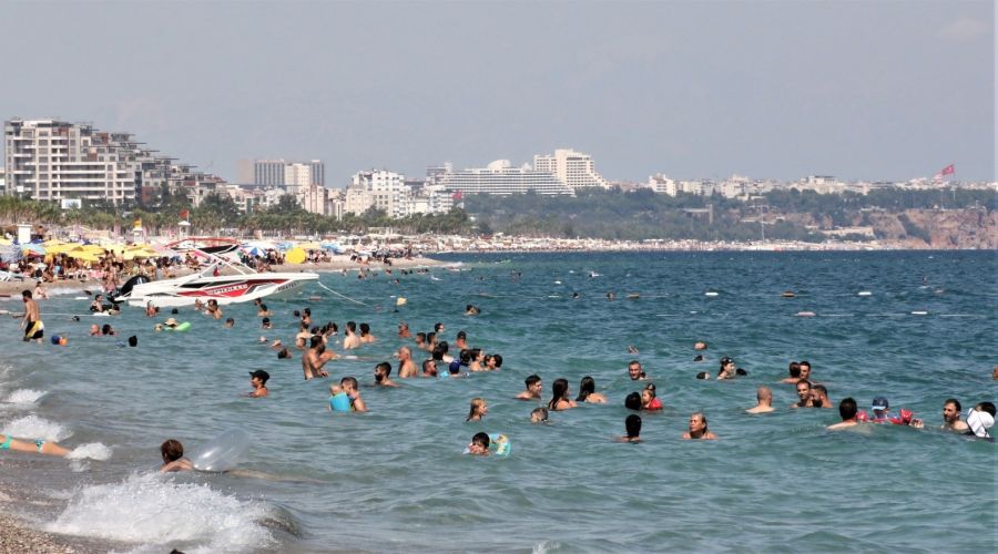 Antalya'da nem yüzde 90'a ulaştı