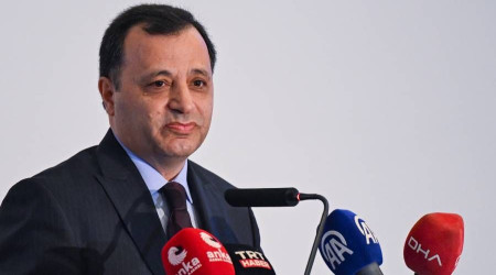AYM Başkanı Arslan: Demokratik hukuk devletlerinde yorum kakofonisine yer yoktur