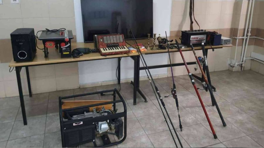 Bağ evini hedef aldılar: 9 gözaltı