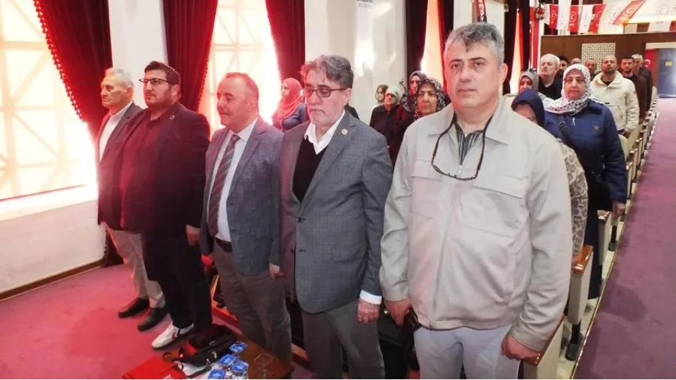 Band�rma�da Prof. Dr. Haydar Ba��a vuslat�n�n 6. y�l�nda b�y�k vefa