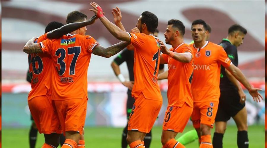 Başakşehir Konya deplasmanında