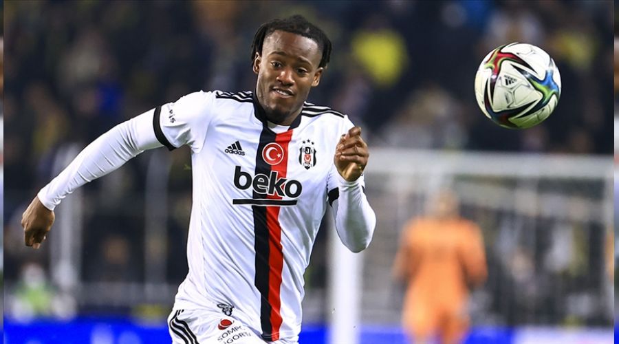 Batshuayi'ye Önder Karaveli dokunuşu