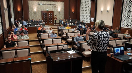 Belediyeden hizmet içi eğitime devam