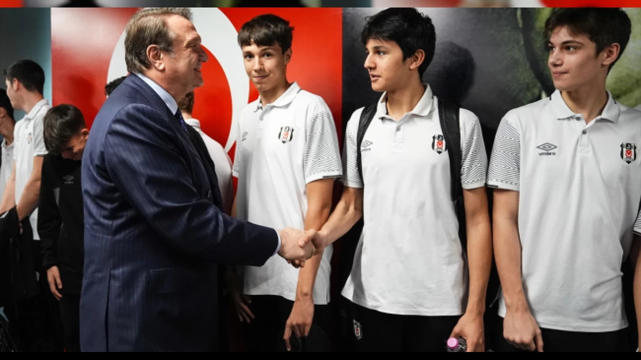 Beşiktaş camiası bayramda buluştu