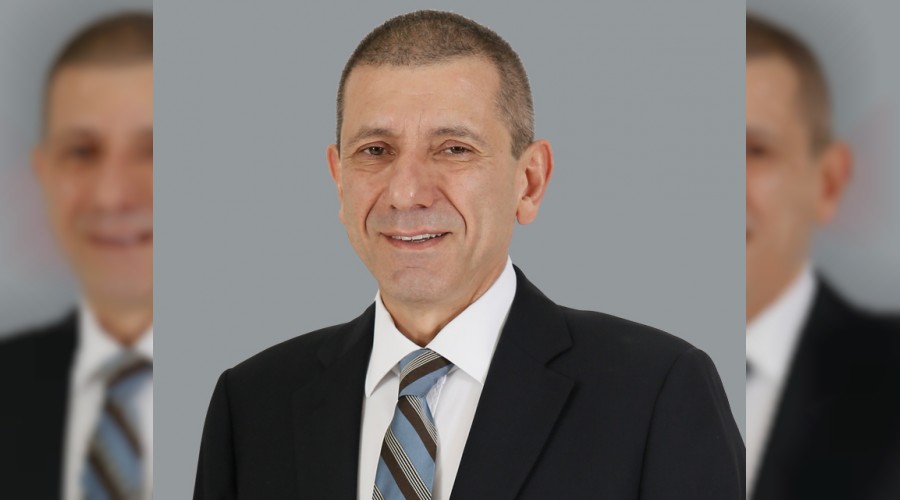 Beyaz e�yay� yurt d��� s�rtlad� 