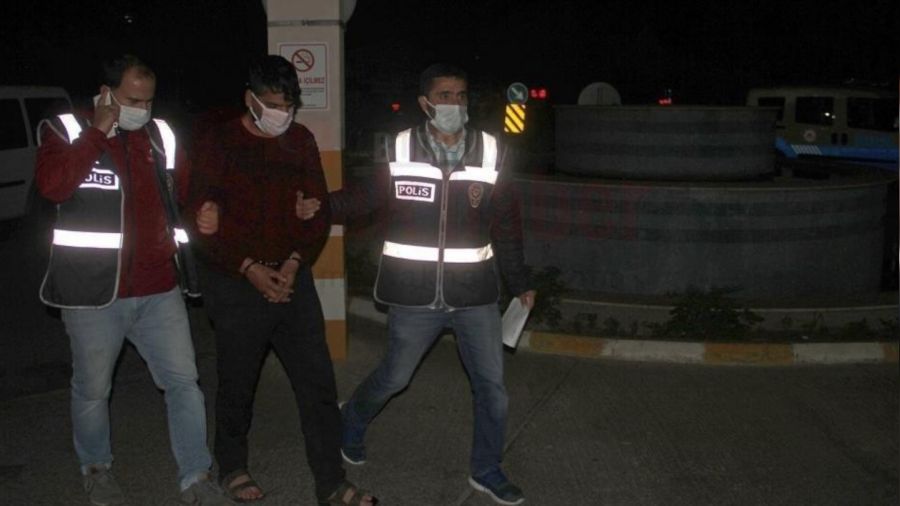 Birlikte ya�ad��� kad�n�, araba ile kasten �arparak �ld�ren san��a m�ebbet hapis cezas�